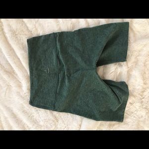 Alo yoga bike shorts